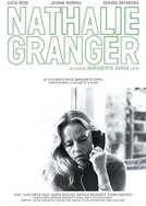 美女裸露双奶头尿口无遮挡网站